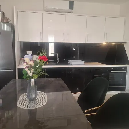 Villa Aqua Tuzla *